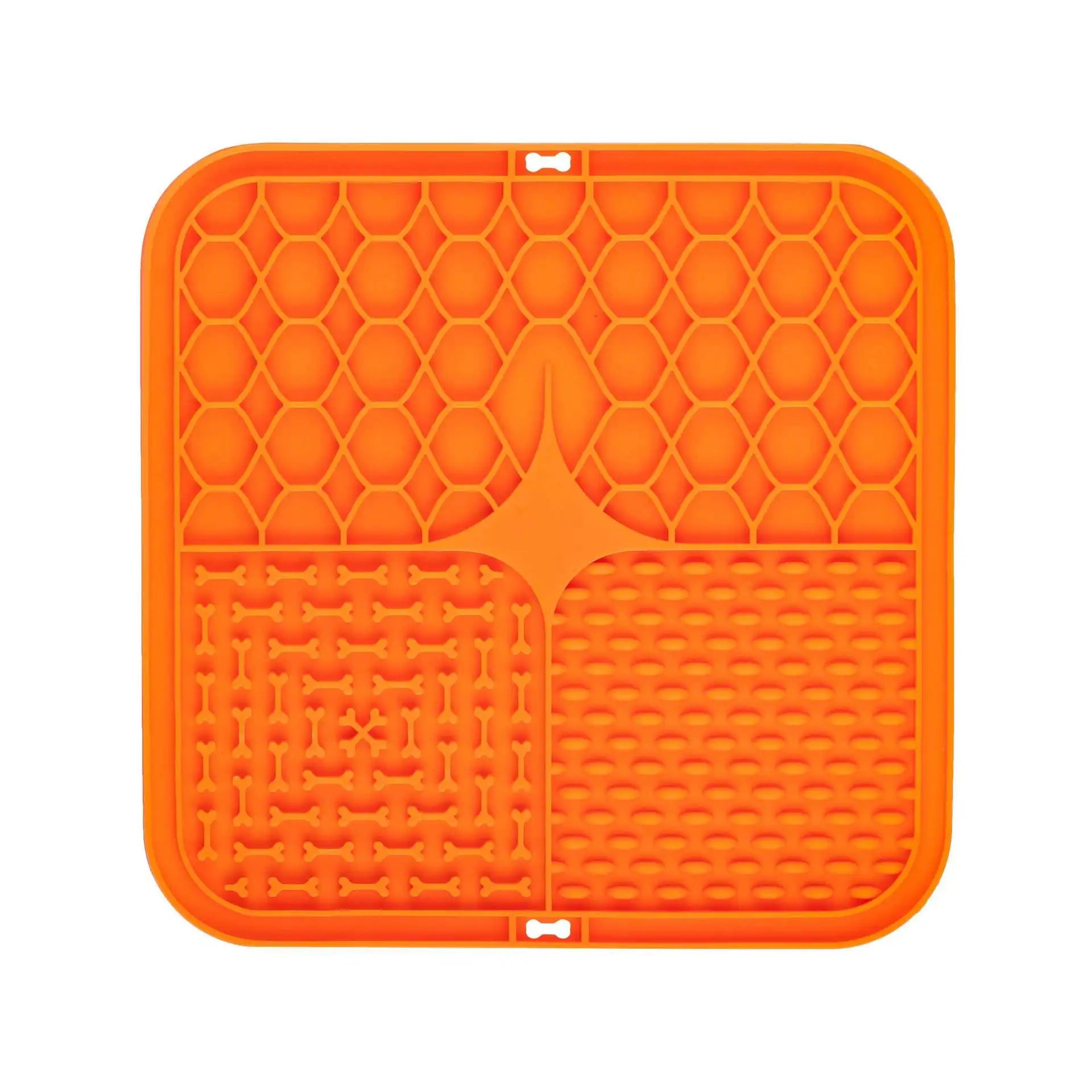 Silicone Lick Mat Slow Feeder for Dogs – Suction Cup Bathing & Feeding Distraction