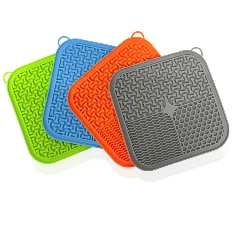 Premium Lick Mat Slow Feeder with Suction Cups – Anxiety Relief for Dogs & Cats